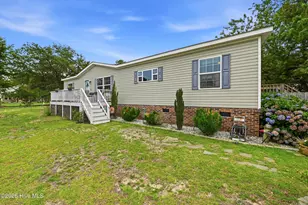 176 Zonnie Ln, Hampstead, NC 28443 - Photo 2