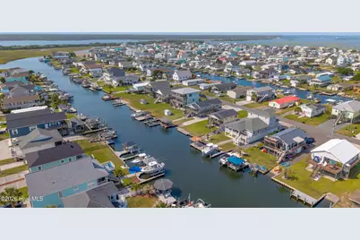 3031 3rd Street, Surf City, NC 28445 - Photo 38