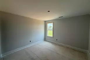 23 Kizzy Dr, Selma, NC 27576 - Photo 10