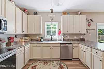 121 Navy Blue Drive, Jacksonville, NC 28540 - Photo 30