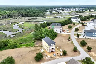 102 Marshland Cir, Newport, NC 28570 - Photo 10