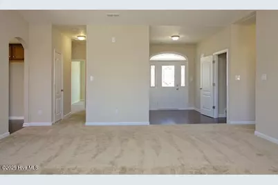 808 Solomon Drive, Jacksonville, NC 28546 - Photo 4