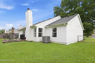 205 Mahogany Dr, Jacksonville, NC 28540 - Photo 36