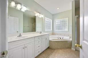 1235 Burning Tree Rd, Pinehurst, NC 28374 - Photo 10