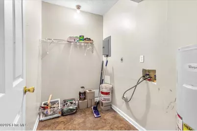 2039 Foxhorn Road, Jacksonville, NC 28546 - Photo 18