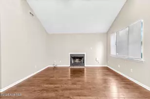 2039 Foxhorn Rd, Jacksonville, NC 28546 - Photo 6