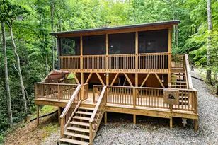 297 Summitt Ln, Murphy, NC 28906 - Photo 2