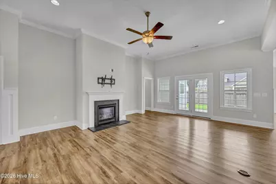 5613 Claremont Court, Wilmington, NC 28409 - Photo 6