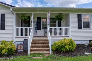 388 Comfort Rd, Richlands, NC 28574 - Photo 6