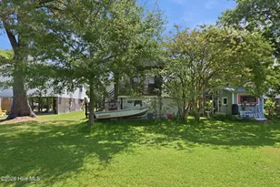 305 Vandemere St, Oriental, NC 28571 - Photo 40