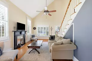 305 Vandemere St, Oriental, NC 28571 - Photo 2