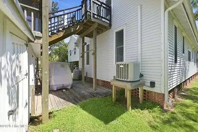 305 Vandemere Street, Oriental, NC 28571 - Photo 38