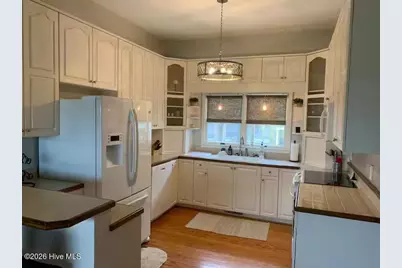 305 Vandemere Street, Oriental, NC 28571 - Photo 4