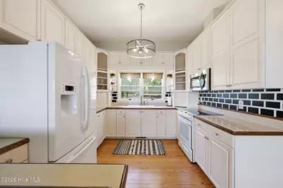 305 Vandemere Street, Oriental, NC 28571 - Photo 6