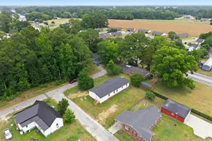 107 W Robertson St, Beulaville, NC 28518 - Photo 50