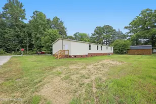 107 W Robertson St, Beulaville, NC 28518 - Photo 14