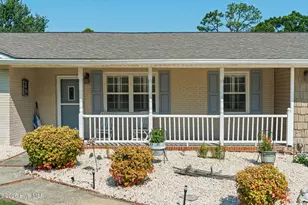 211 S Shore Dr, Southport, NC 28461 - Photo 6
