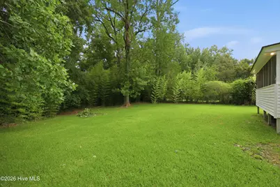 308 Woodhaven Drive, Jacksonville, NC 28540 - Photo 36