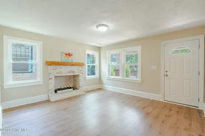 1109 S 9th Street, Wilmington, NC 28401 - Photo 8