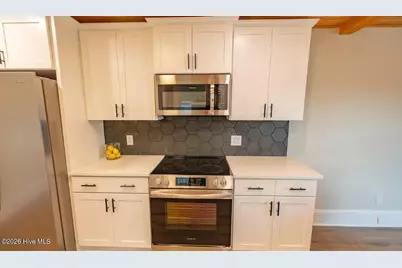 1109 S 9th Street, Wilmington, NC 28401 - Photo 6