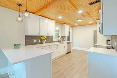 1109 S 9th Street, Wilmington, NC 28401 - Photo 18