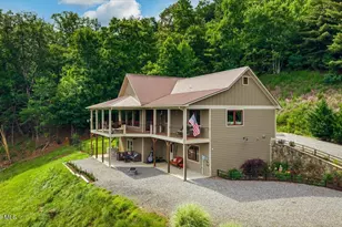 122 Oak Ter, Hayesville, NC 28904 - Photo 6