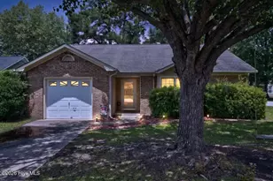 219 Esquire Ct, New Bern, NC 28562 - Photo 2