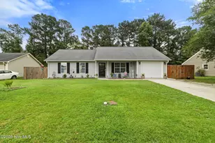 204 Palamino Trail, Jacksonville, NC 28546 - Photo 2
