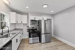 512 E Chestnut St, Goldsboro, NC 27530 - Photo 10