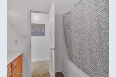 208 Bridgewood Drive, Jacksonville, NC 28546 - Photo 16