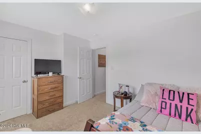 208 Bridgewood Drive, Jacksonville, NC 28546 - Photo 14