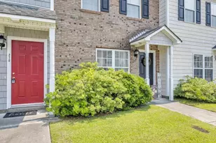 208 Bridgewood Dr, Jacksonville, NC 28546 - Photo 1
