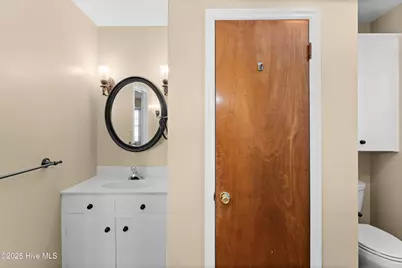 117 S Thomas Street, Beulaville, NC 28518 - Photo 24