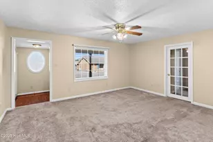 117 S Thomas St, Beulaville, NC 28518 - Photo 10