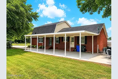 117 S Thomas Street, Beulaville, NC 28518 - Photo 4