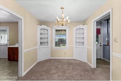 117 S Thomas Street, Beulaville, NC 28518 - Photo 18