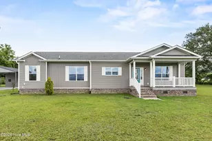 143 Island Creek Rd, Rose Hill, NC 28458 - Photo 4