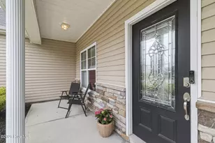 411 Wynbrookee Ln, Jacksonville, NC 28546 - Photo 4