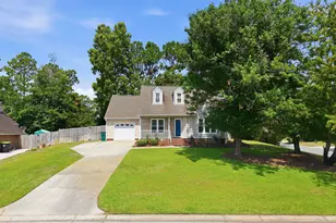 519 Green Meadows Dr N, Wilmington, NC 28405 - Photo 2