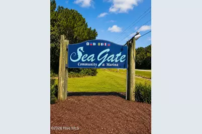 888 Sea Gate Drive, Newport, NC 28570 - Photo 2