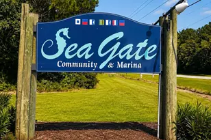 888 Sea Gate Dr, Newport, NC 28570 - Photo 2