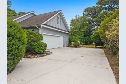 2927 Trailwood Drive SE, Southport, NC 28461 - Photo 6