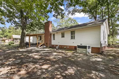 2444 Pine Knoll Drive, Kinston, NC 28504 - Photo 6