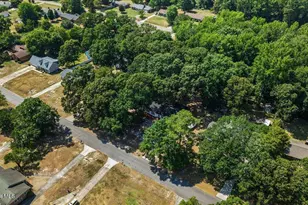 2444 Pine Knoll Dr, Kinston, NC 28504 - Photo 12