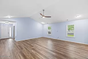 315 Sugarberry Ct, Jacksonville, NC 28540 - Photo 6