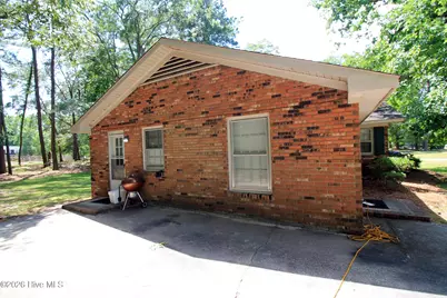 6000 River Road #1, Washington, NC 27889 - Photo 8