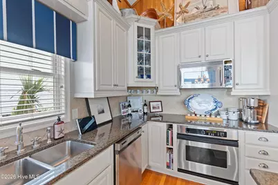 1307 Ocean Boulevard W, Holden Beach, NC 28462 - Photo 12