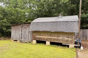 135 W Kerr Dr, Roanoke Rapids, NC 27870 - Photo 16