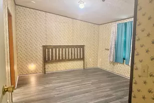 135 W Kerr Dr, Roanoke Rapids, NC 27870 - Photo 8