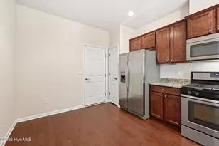 104 Kathleen Ct, Morrisville, NC 27560 - Photo 10